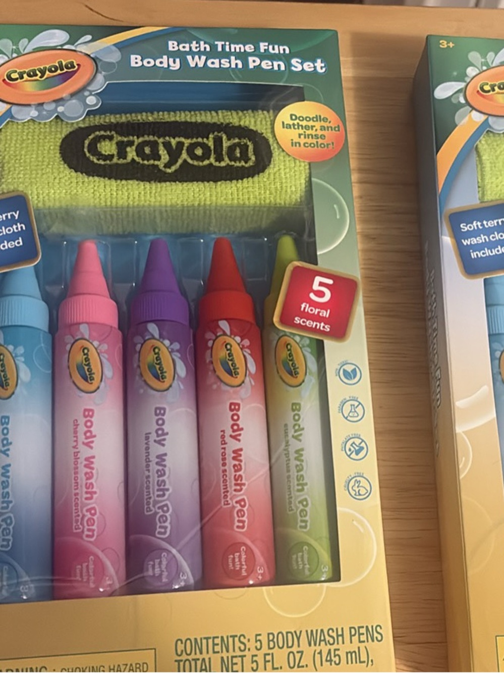 Crayola Bath Body Wash Pen Set - Blue Pink Purple Red Green